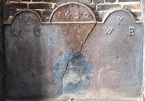 ludlow,_castle_lodge.jpg